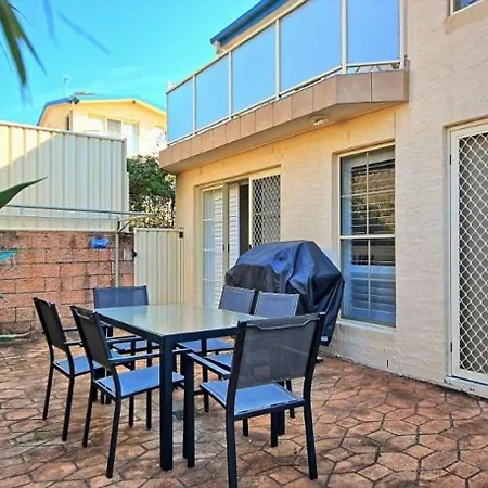 Aqua Shores By Experience Jervis Bay Huskisson Exterior photo